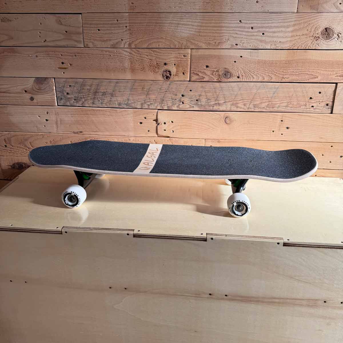 Cruiser Skateboard Icy 2024 by Algal Board