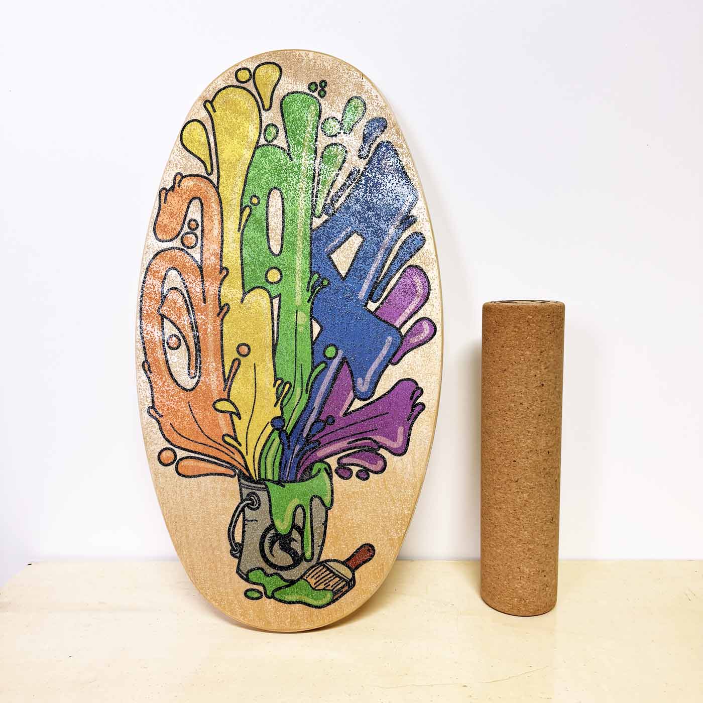 balance board eggy con forma ovale di algal board - disegno con schizzi di vernice - adatta per sport palestra equilibrio yoga surf